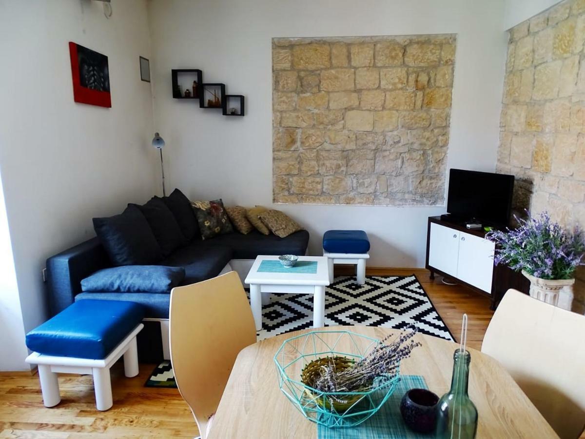 Apartment Naita Sinj Extérieur photo